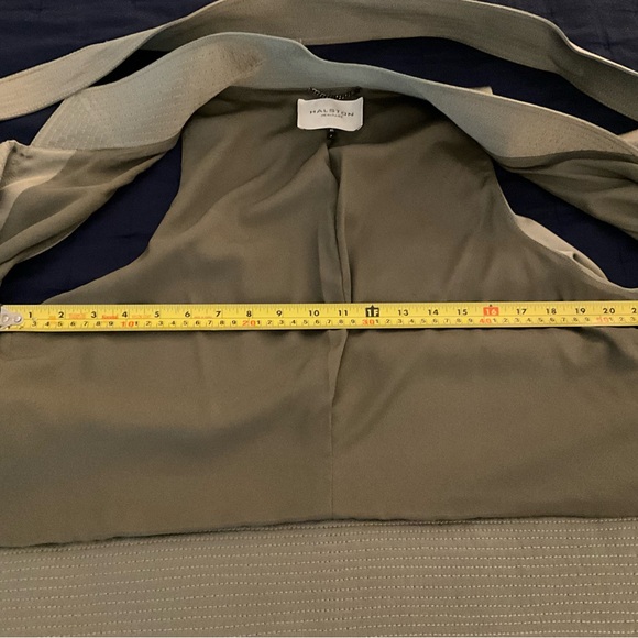 Halston Heritage Vest - Picture 12 of 12